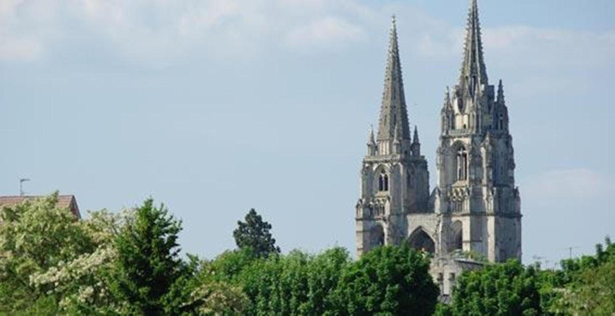Hotel Le Rallye Soissons Exterior photo